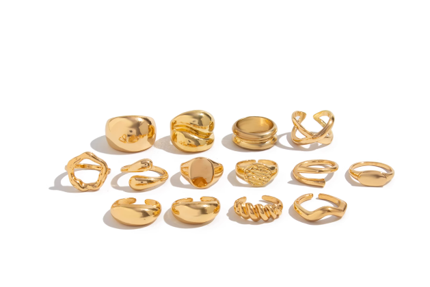 Moderne Gold-Ring Kollektion