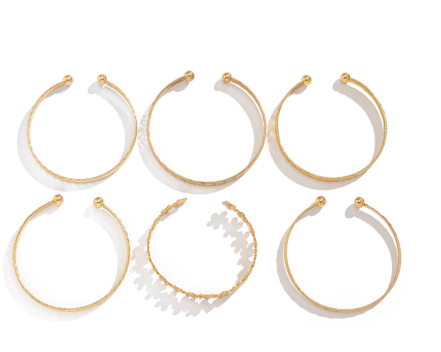 Goldenes Armband-Set – 6 Elegante Armreifen