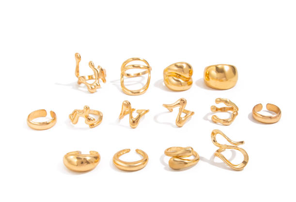 Moderne Gold-Ring Kollektion